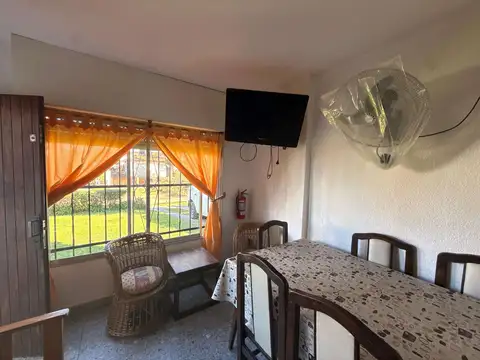 Departamento 12 ambientes con 4 baños