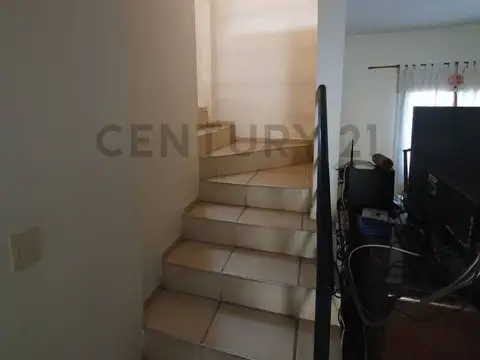 VENTA DUPLEX 2 DORMITORIOS RIVERA INDARTE- APTO CREDITO