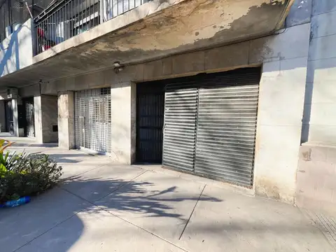 Local en Venta 60 años