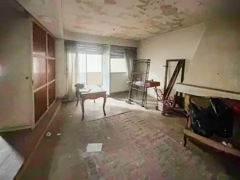 VENTA SEMIPISO 5 AMBIENTES A RECICLAR | 168 M² | PALIER PRIVADO | LAVALLE Y CALLAO.
