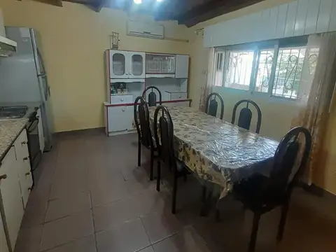 Depto Tipo Casa 4 ambientes con 2 baños