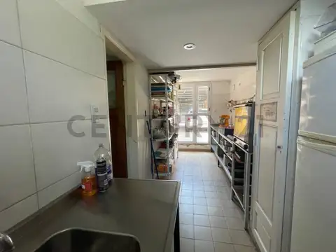 Hermosa casa a la venta en Argüello, sobre Ricardo Rojas 