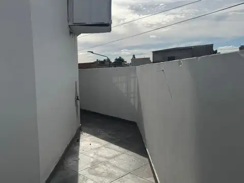 Departamento en Venta en Villa Santos Tesei, USD 45.000