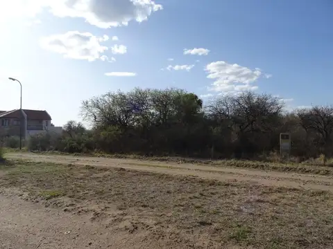 Terreno en Venta 23  mts Frente