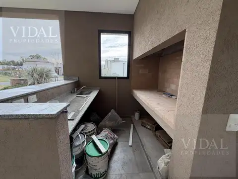 Casa en Venta al Oeste