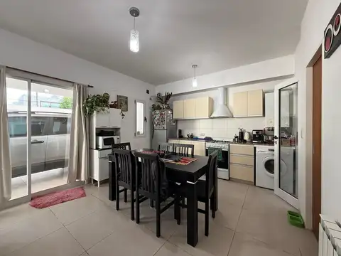 Depto Tipo Casa en Venta 6 años