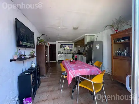 VENTA OPORTUNIDAD CASA CON EXCELENTE UBICACION 