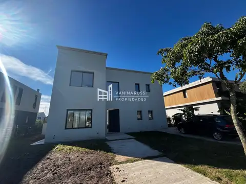 PUERTOS DEL LAGO - CEIBOS 1200