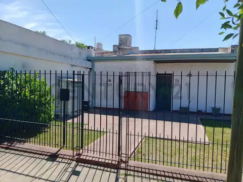 CASA EN BERISSO, 3 HABITACIONES VENTA