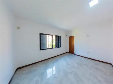 Hermoso Apto de 2 Dormitorios. Zona Céntrica