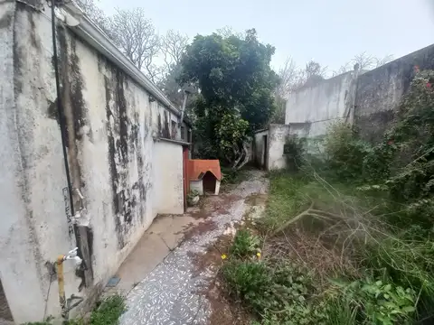 Depto Tipo Casa 2 ambientes con 1 baño