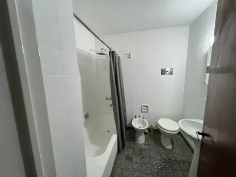 Departamento en Alquiler en La Plata, $ 600.000