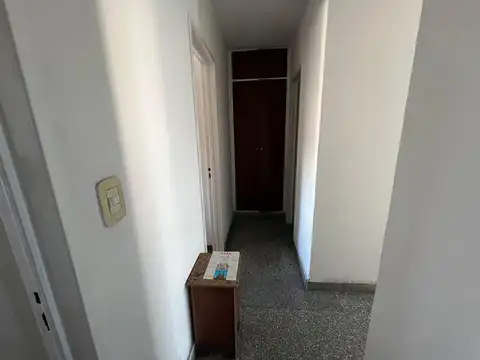 ALQUILER 7 ENTRE 41 Y 42 DEPARTAMENTO FRENTE