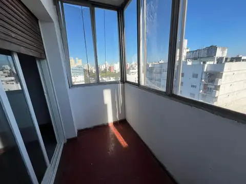 ALQUILER 7 ENTRE 41 Y 42 DEPARTAMENTO FRENTE