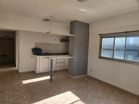 Alquiler Oficinas y Consultorios de  65 mts Northside km 52 Panamericana Pilar