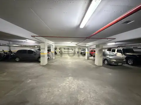 VENTA COCHERA en VILLA DEL PARQUE
