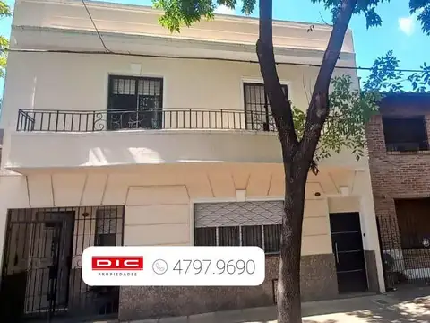 Casa 3 dormitorios Venta - Villa Martelli