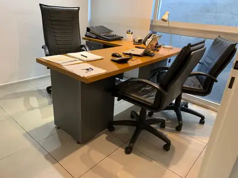 Oficina Monoambiente con 2 baños