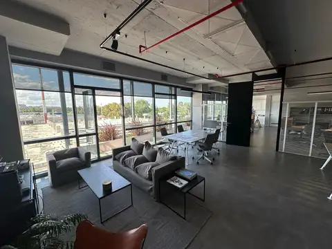 Alquiler en Al Rio - Oficina 160M2 - SIN COCHERA - (Certificación Leed) - VICENTE LOPEZ