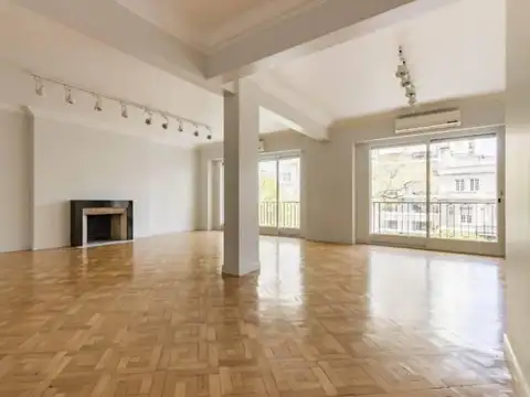 Departamento en Alquiler de 3 dormitorios