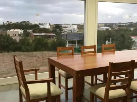 Casa en Venta en Barrio Cerrado Costa Esmeralda, USD 215.000