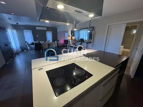 Casa en Los Robles en venta, La Cañada - CUAN PROPIEDADES