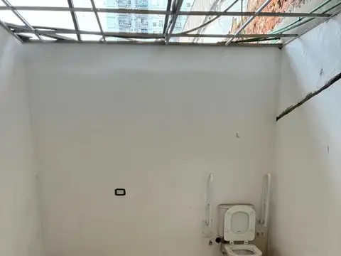 Alquiler de Galpón/Local Comercial de en Villa Santa Rita