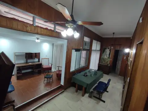 Depto Tipo Casa 6 ambientes con 3 baños