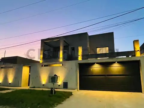 Casa en Venta en Joaquín Gorina, USD 278.000
