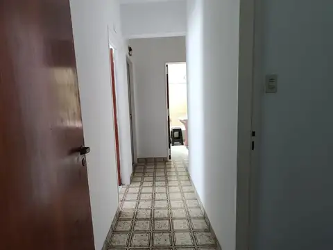 Departamento 4 ambientes con 1 baño