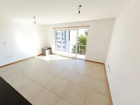 Departamento en Alquiler en Ituzaingó, $ 450.000