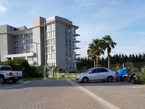 Departamento en Venta con 1 cocheras