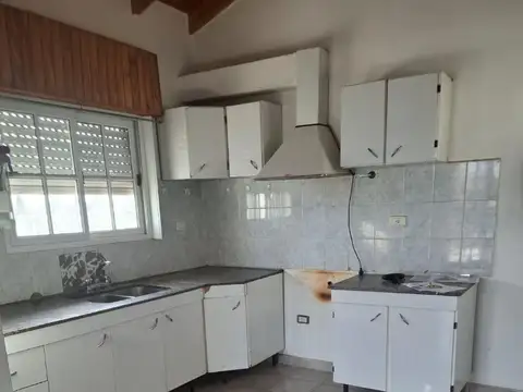 Casa en Alquiler en Cipolletti, $ 900.000