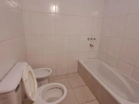 Casa en Alquiler 50 años