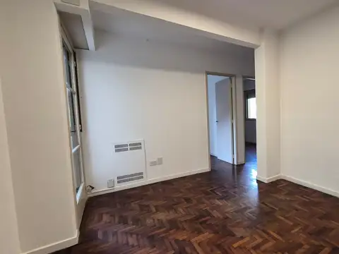 Avenida Juan Bautista Justo 2300
