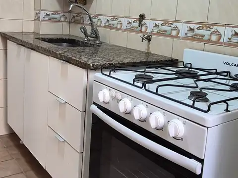 Departamento 3 ambientes con 1 baño