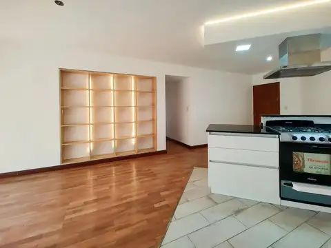 Leandro N. Alem 800, Piso 4°