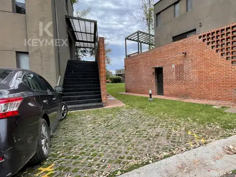 Caamaño S/N y Vivaldi - La Lonja - Pilar.