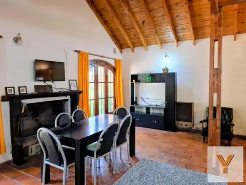 Casa 3 ambientes con 1 baño
