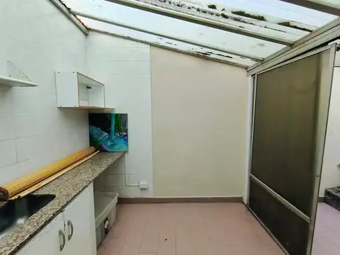 Depto Tipo Casa en Venta con 2 cocheras