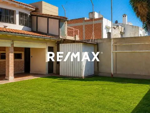 Casa 6 ambientes con 3 baños