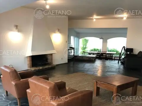 Casa en Alquiler Temporal de 4 dormitorios