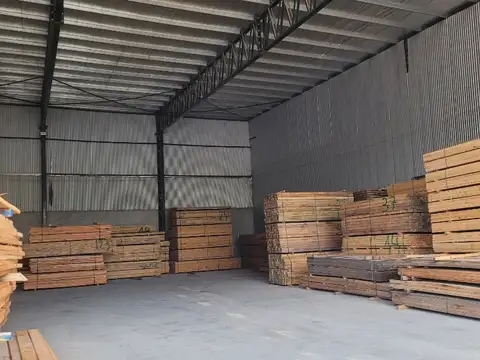 Galpon en Alquiler 28  mts Fondo