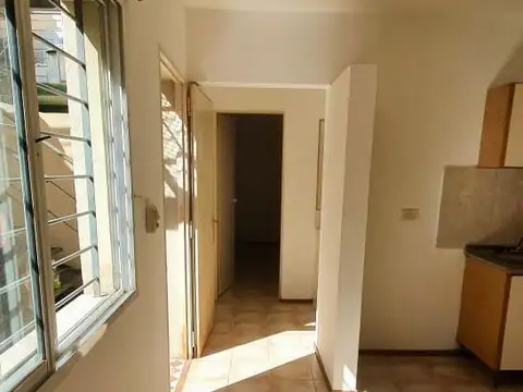 Departamento 3 ambientes con 1 baño