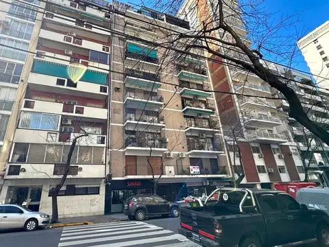 DEPARTAMENTO 3 AMB VENTA RECOLETA PB CON PATIO