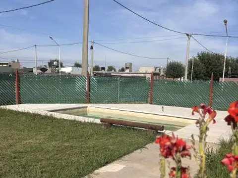 Casa en Venta en Puerto Gral San Martin, USD 25.500