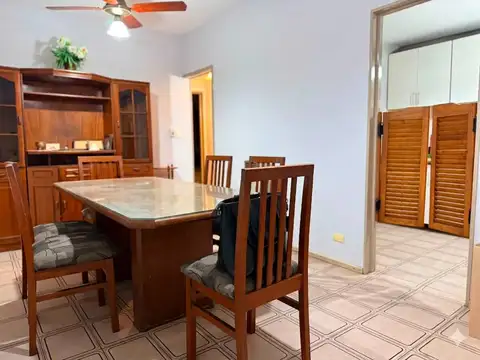 Avenida San Martín 5000, Piso 00