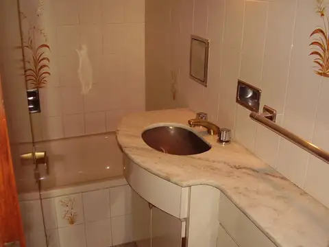 Departamento 3 ambientes con 2 baños