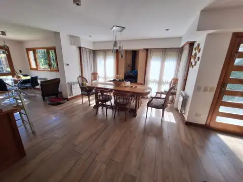 Casa en Venta en Parque Luro, USD 450.000