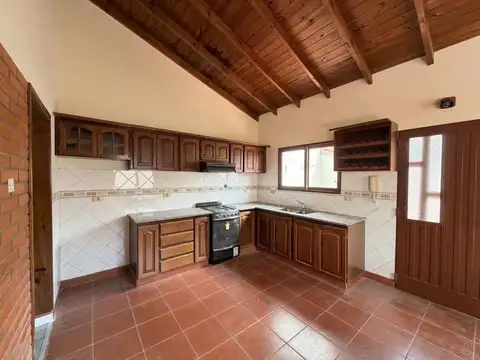 Depto Tipo Casa 3 ambientes con 1 baño